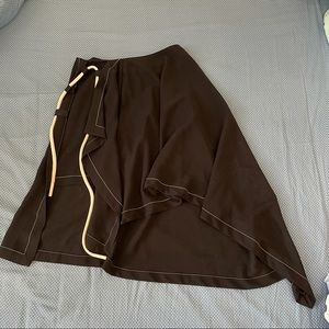 Asymmetrical skirt Size 6